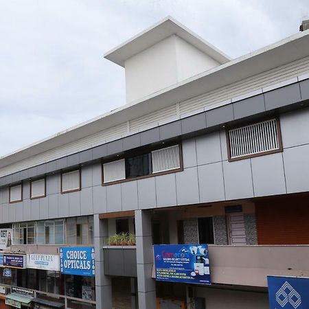 Kodavath Regency Alwaye Eksteriør bilde