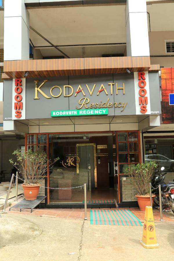 Kodavath Regency Alwaye Eksteriør bilde
